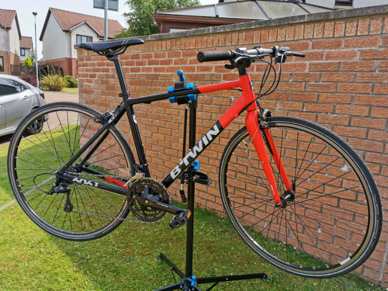 BTWiN Triban 520 Road bike, good 